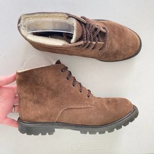 Vintage Eddie Bauer Brown Suede Lace Up Ankle Hiking Outdoor Boots Womens size 7